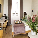 Hotel Caravita 5*