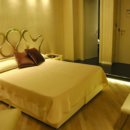 Caravita Szálloda 5*